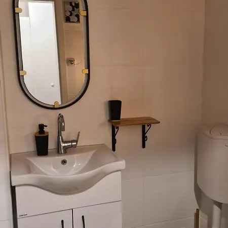 Peni Centar * 巴尼西卢卡