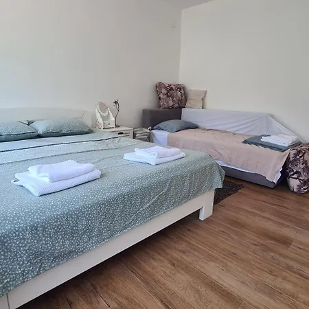 Peni Centar 巴尼西卢卡